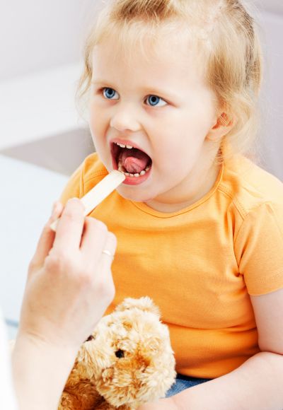 Doctor Checking Child Throat Paediatric Swallowing Difficulty Treatment