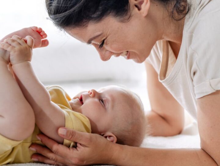 Speech and Language Development Milestones: Key Milestones to Watch for and When to Seek Help 21 Speech and Language Development Milestones: Key Milestones to Watch for and When to Seek Help